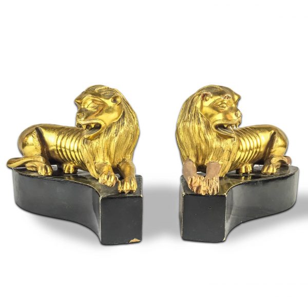 Pair of Carved and Giltwood Lions, 19th Century Sculptures from Siena