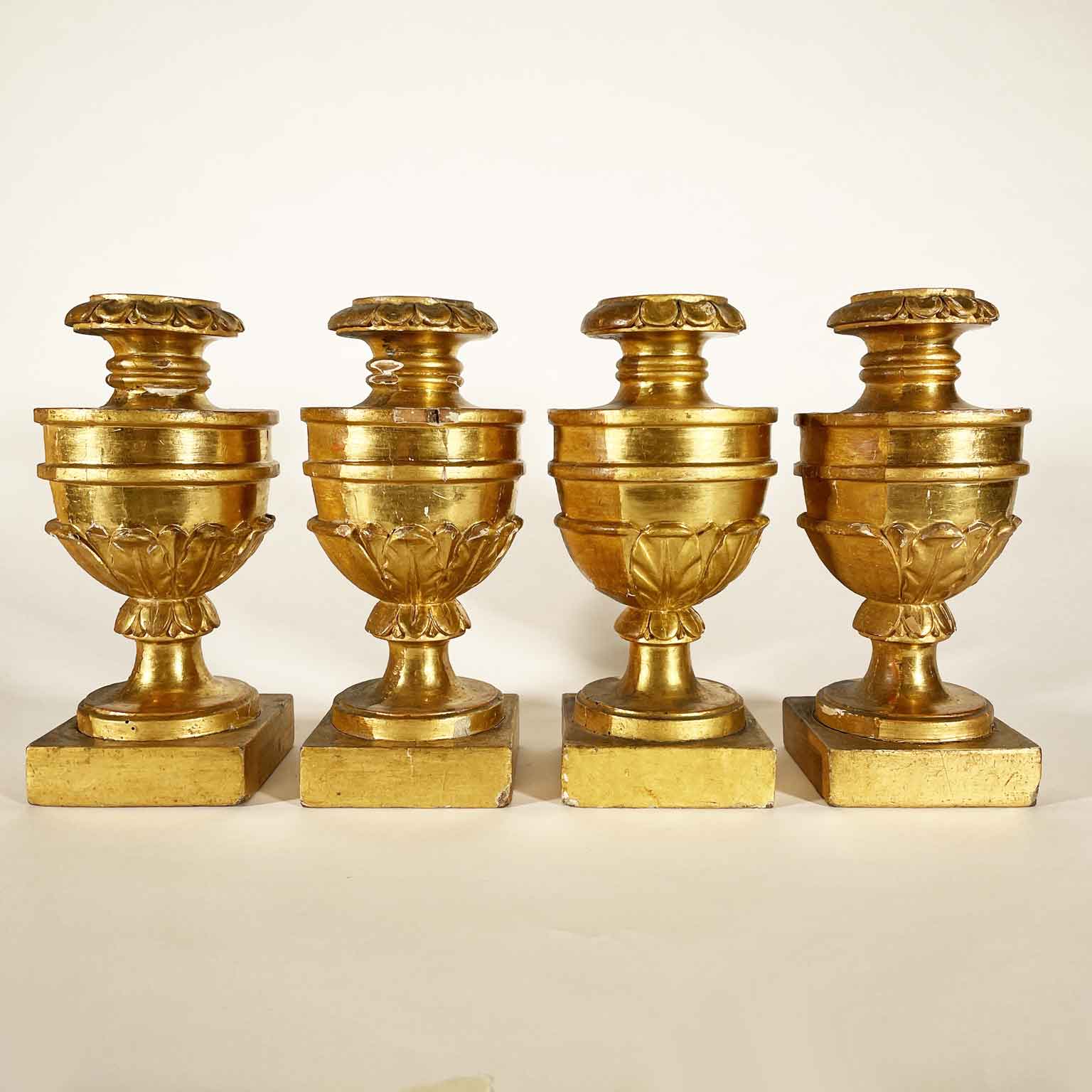 basi lampada impero dorate 1700 set di quattro c