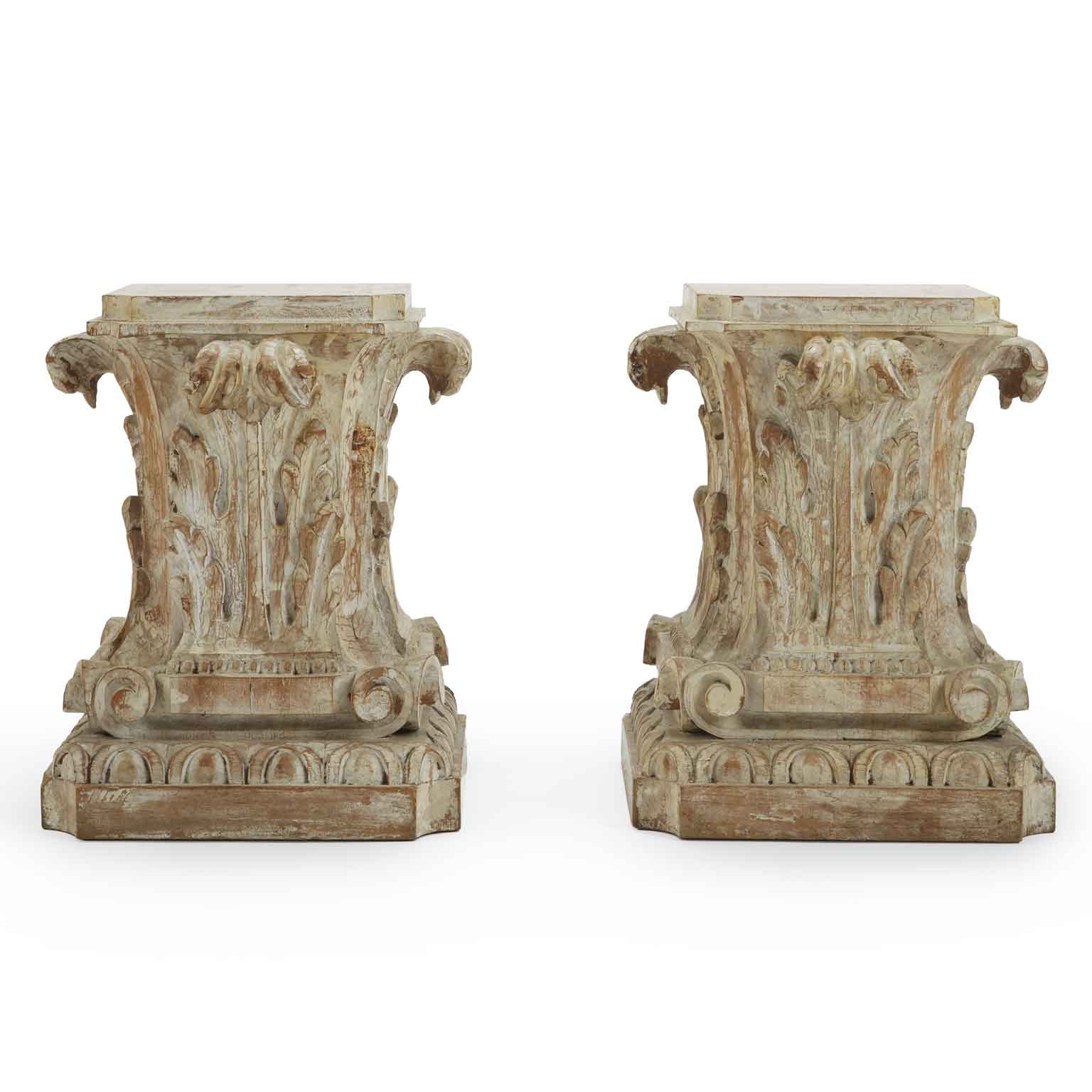 coppia di capitelli intagliati a foglia di acanto firenze 1900