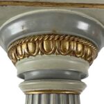 coppia colonne laccate verde chiaro XX secolo d