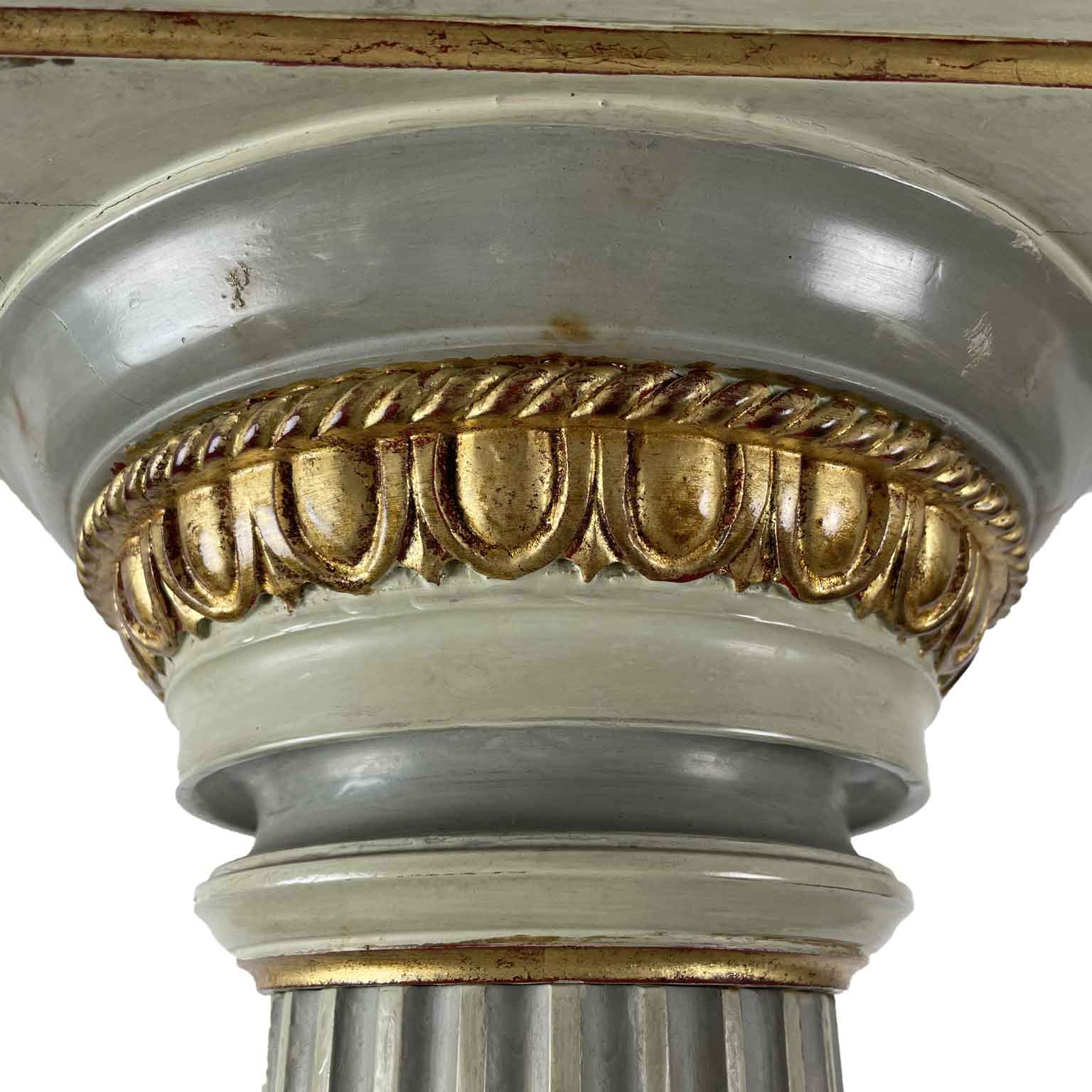 coppia colonne laccate verde chiaro XX secolo d