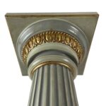 coppia colonne laccate verde chiaro XX secolo e