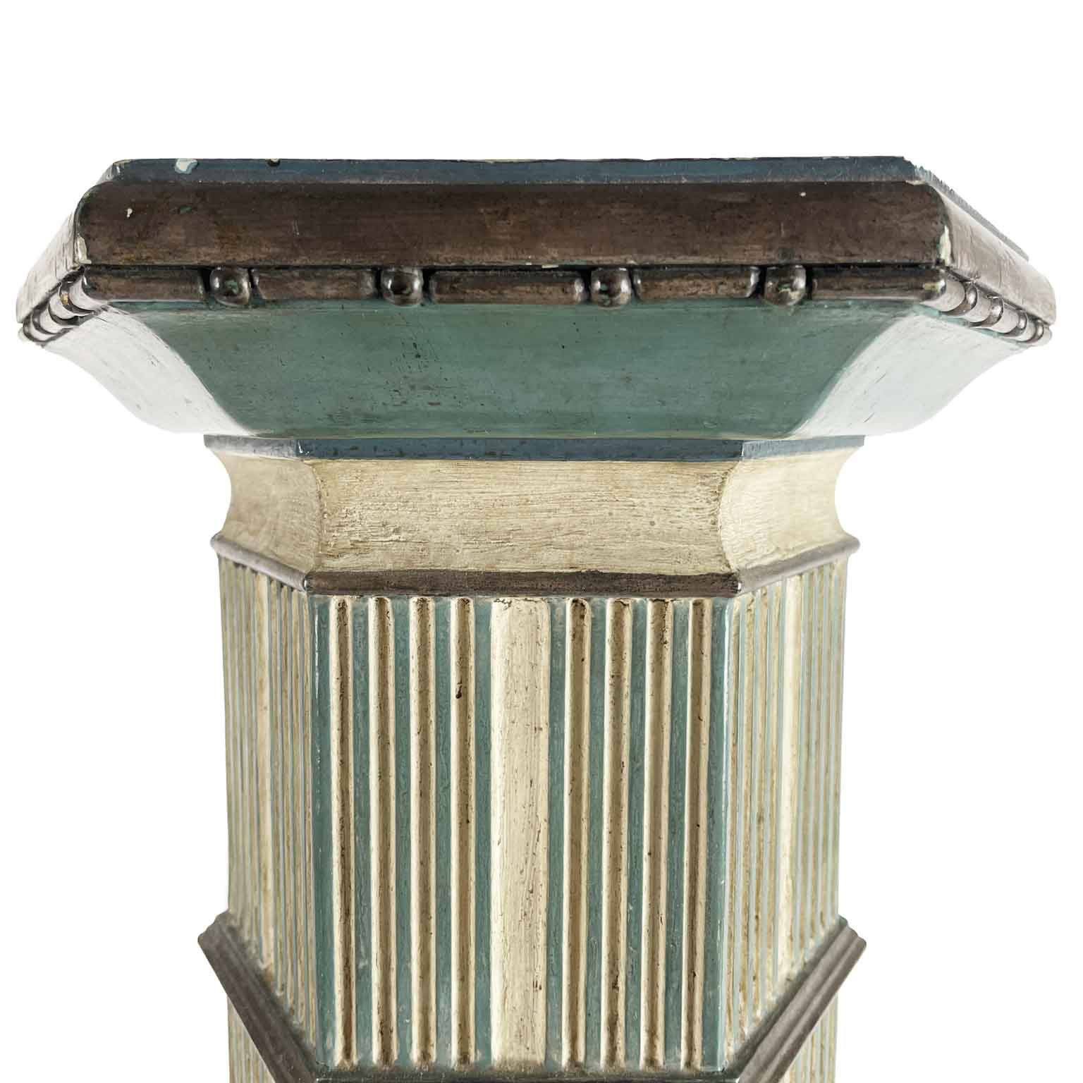 colonna esagonale in legno avorio e turchese b