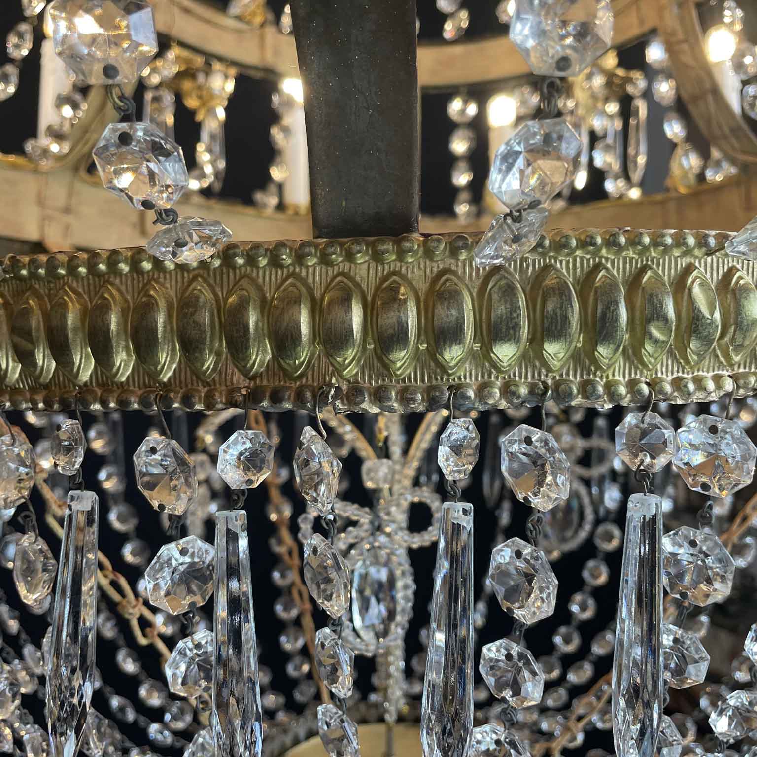 grande lampadario impero fine 1700 a 18 luci in cristallo e ottone dorato f