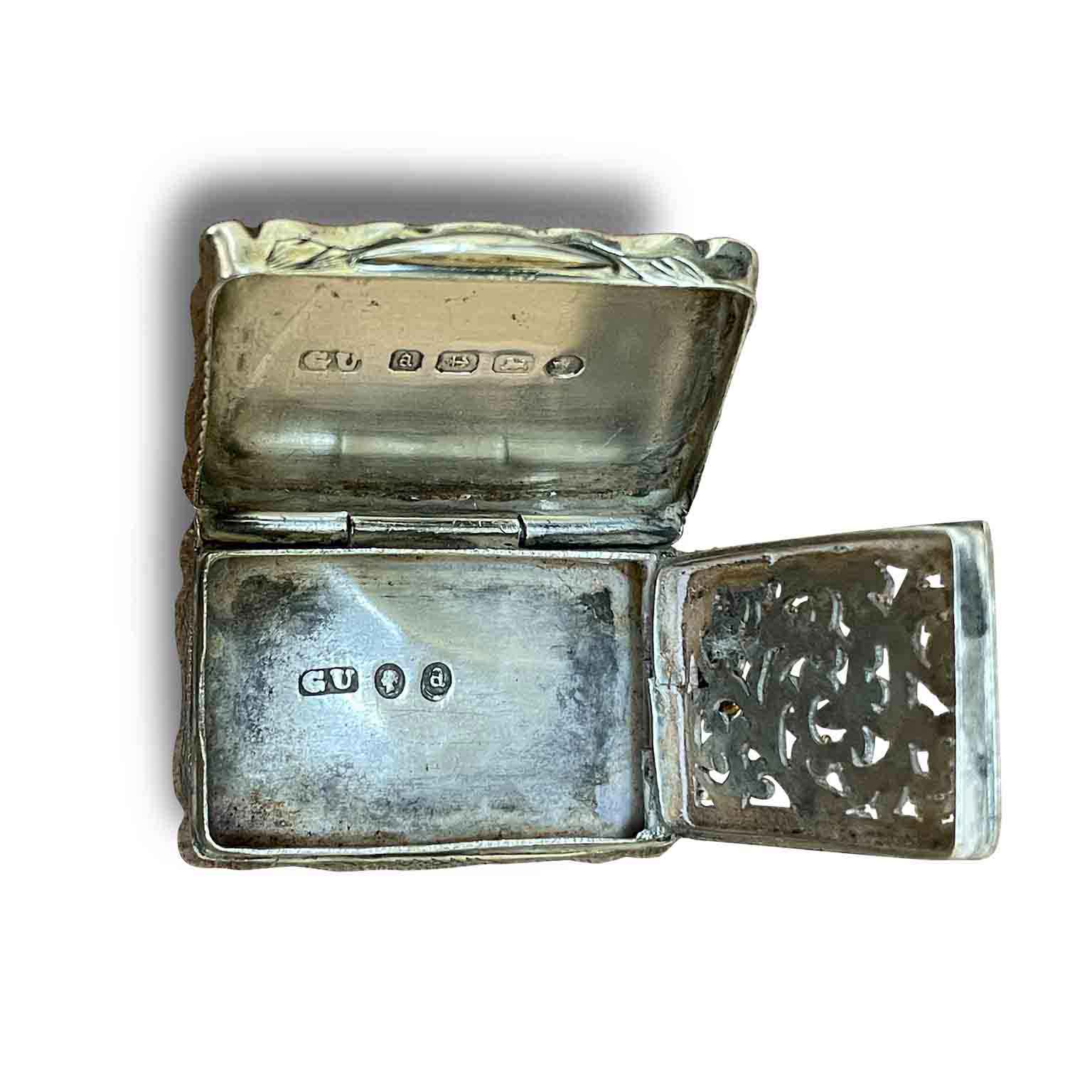 vinaigrette argento birmingham 1849. b
