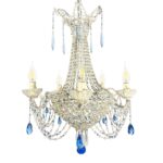 lampadario con perline trasparenti e cristalli azzurri f
