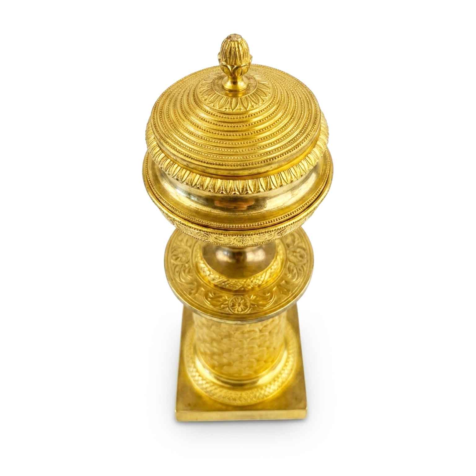 coppia di candelieri impero in bronzo dorato c