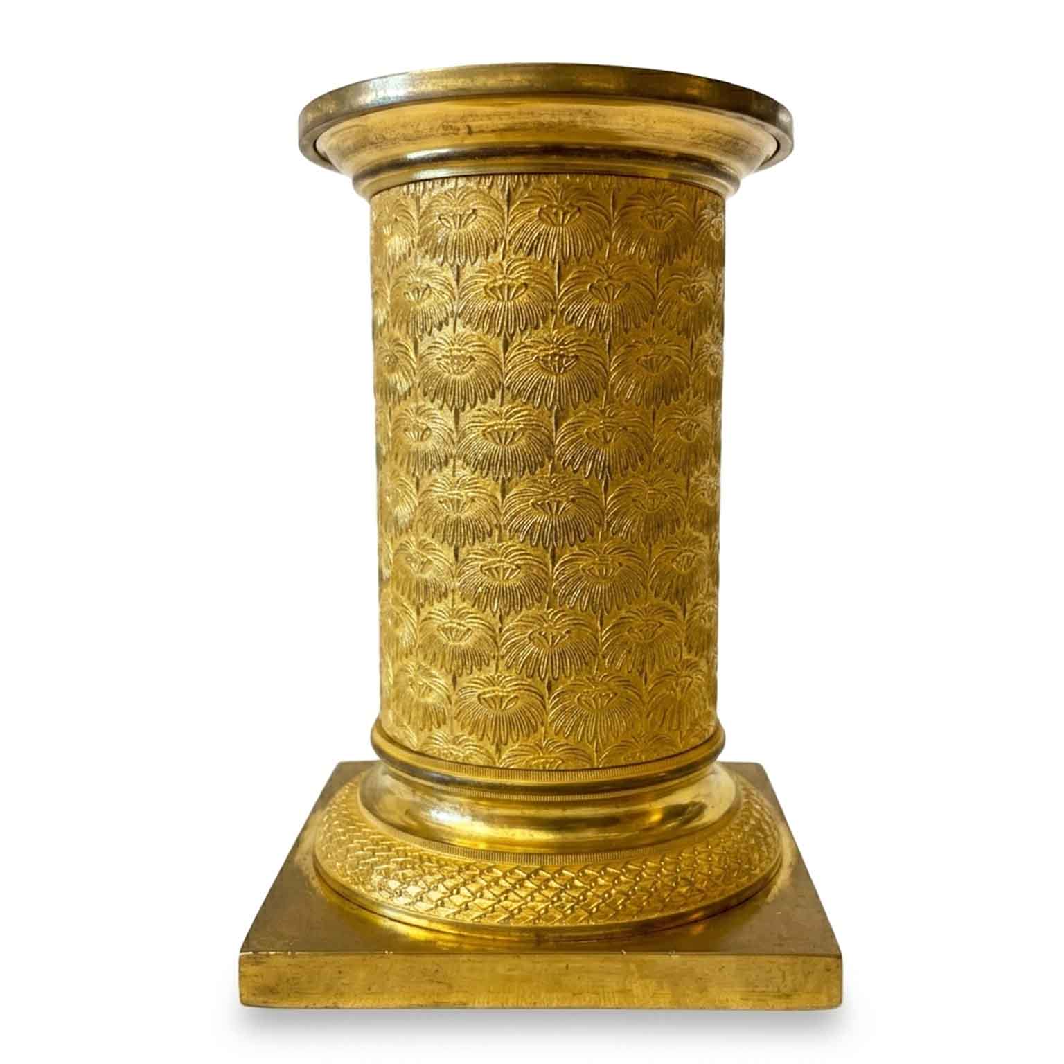 coppia di candelieri impero in bronzo dorato f