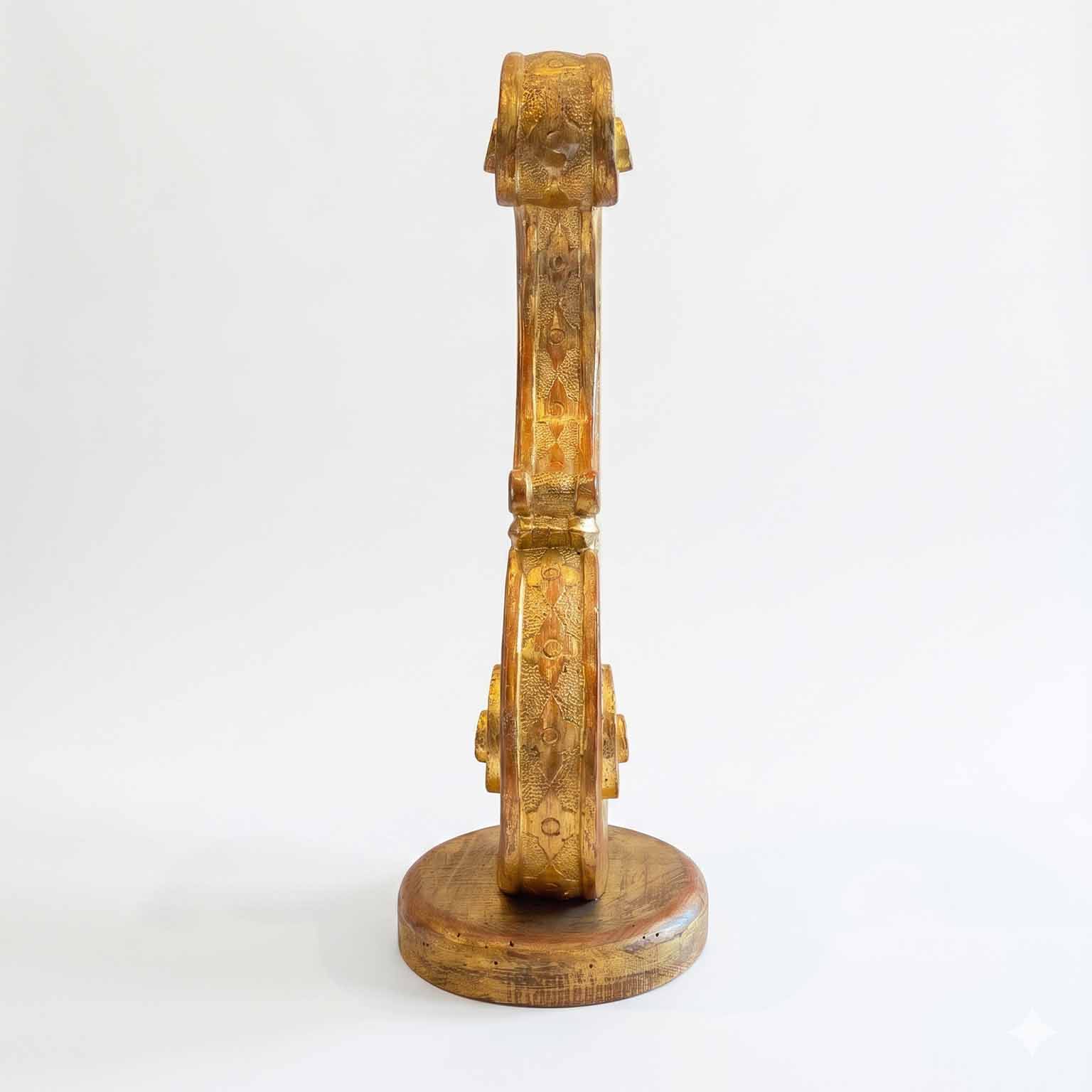 fregio in legno intagliato e dorato a forma di voluta primi 1800 d